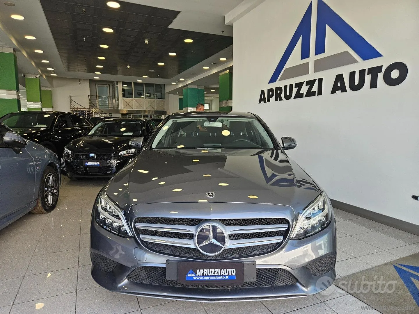 Mercedes-Benz C 180 2019 photo 2