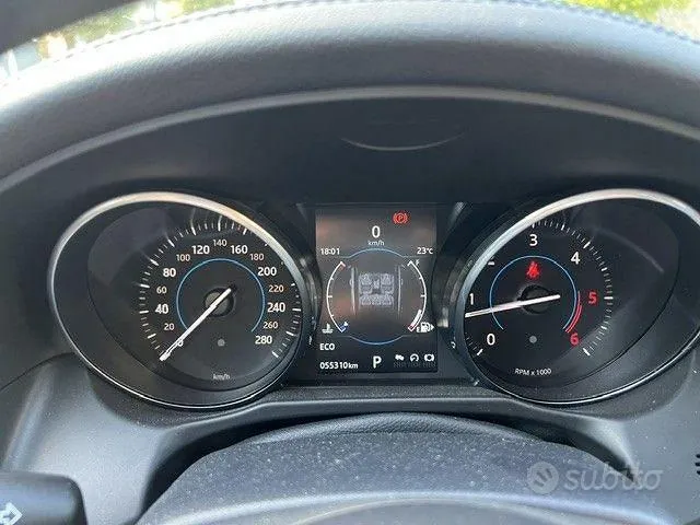 Jaguar Xf 2017 photo 3