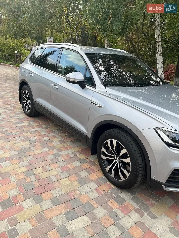 Volkswagen Touareg 2019 photo 4