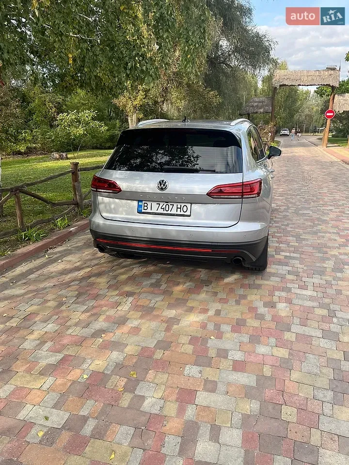 Volkswagen Touareg 2019 photo 2