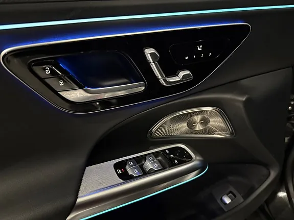 Mercedes-Benz E300 De 2024 photo 5