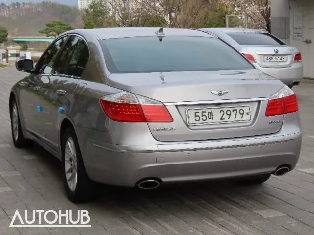Genesis Bh330 2009 photo 4