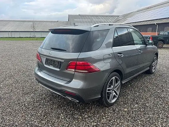 Mercedes-Benz Gle 350 D 2017 photo 4