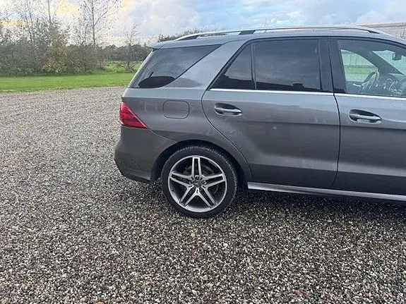Mercedes-Benz Gle 350 D 2017 photo 5