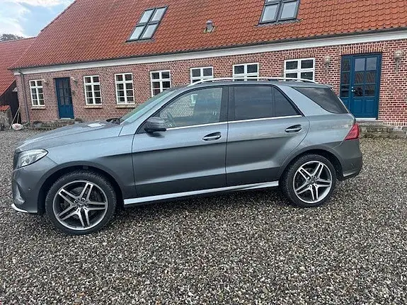 Mercedes-Benz Gle 350 D 2017 photo 3