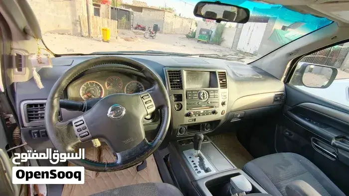 Nissan Armada 2008 photo 2