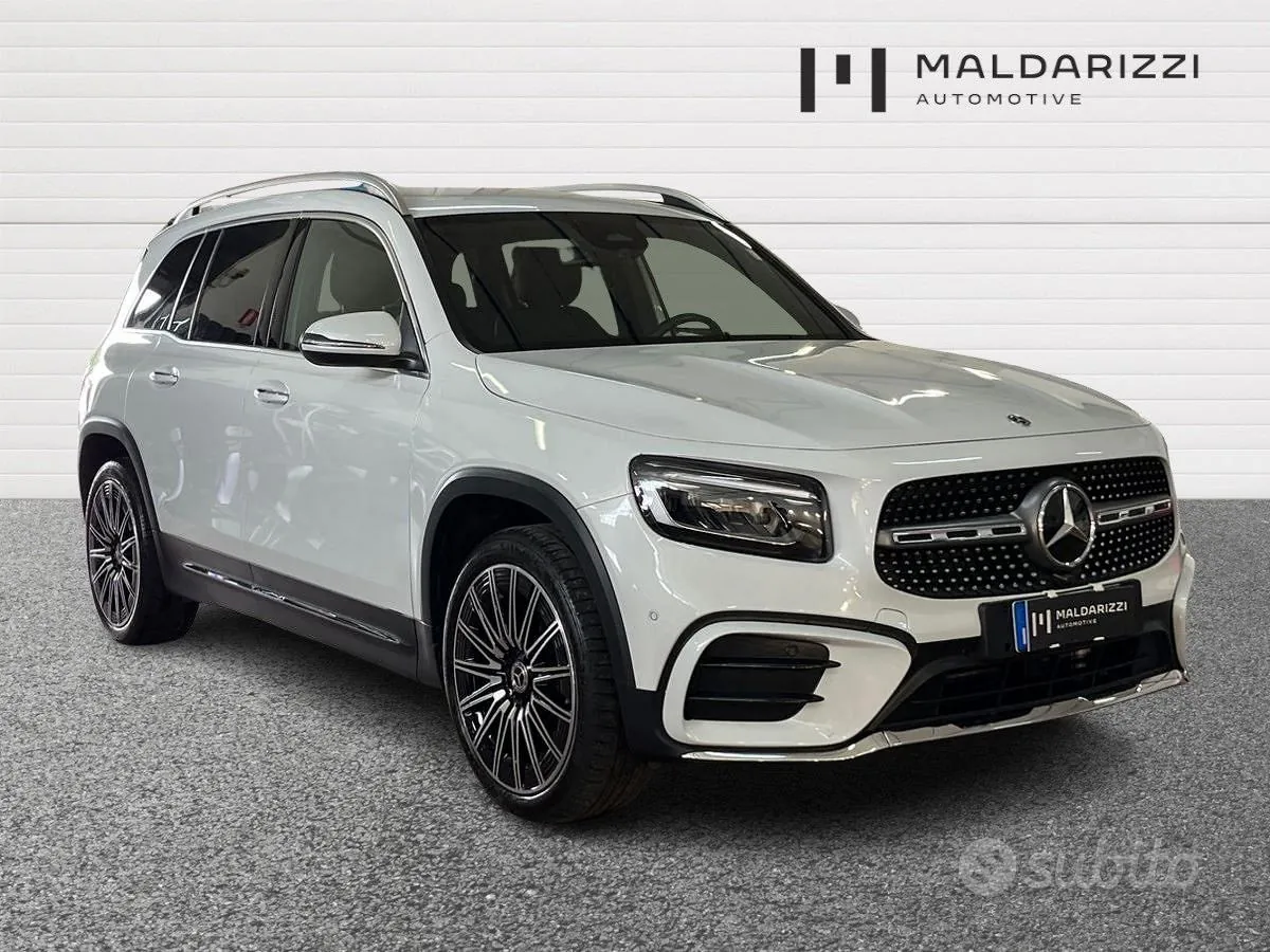 Mercedes-Benz Glb