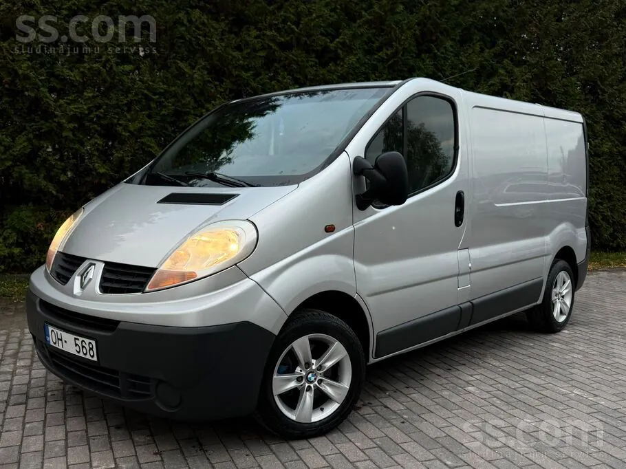 Renault Trafic 2008 photo 2