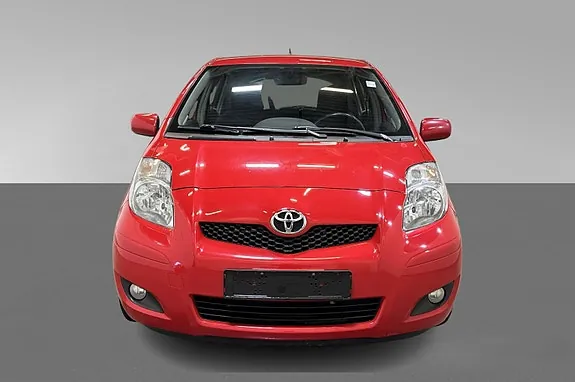 Toyota Yaris 2010 photo 2