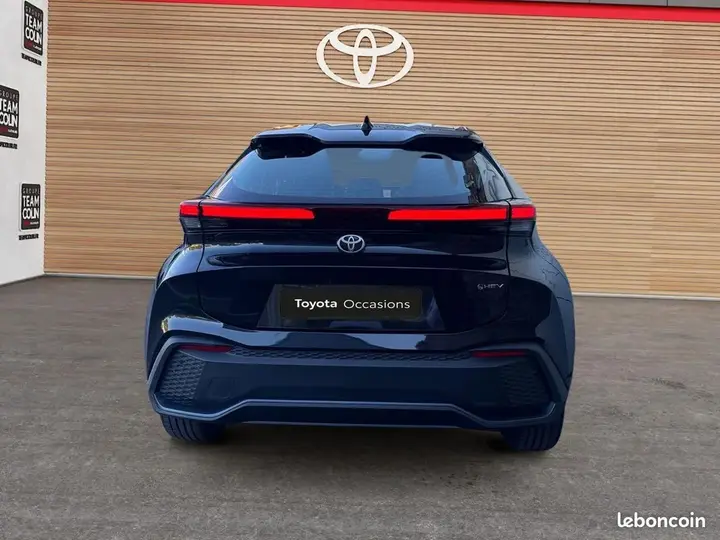 Toyota C-Hr 2025 photo 4