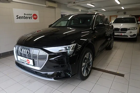 Audi E-Tron 2021 photo 2