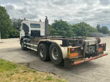 Volvo 2004 Fm/Fh 2004 photo 3