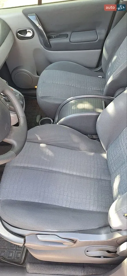 Renault Grand Scenic 2007 photo 5