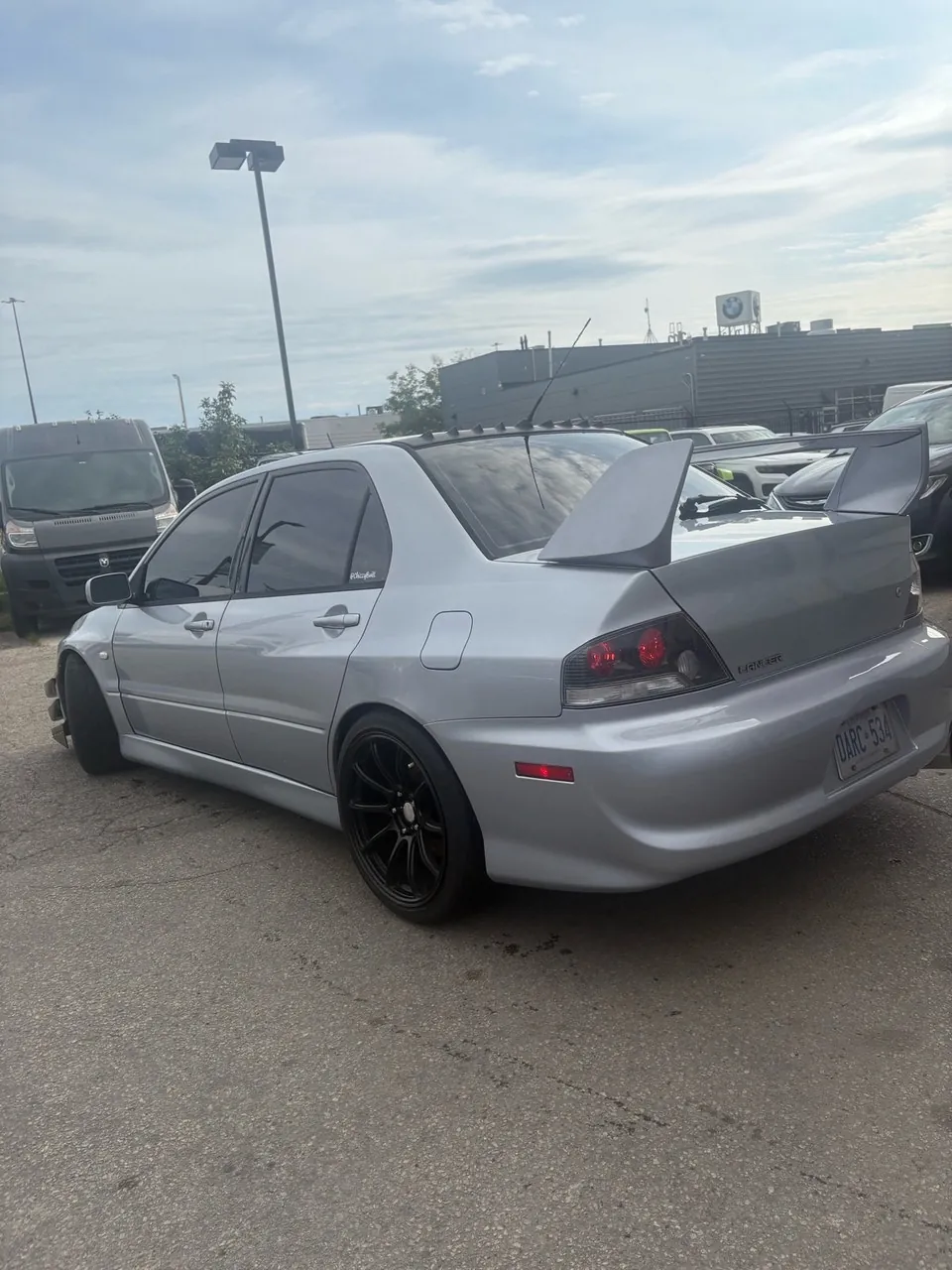 Mitsubishi Lancer Evolution 2003 photo 2