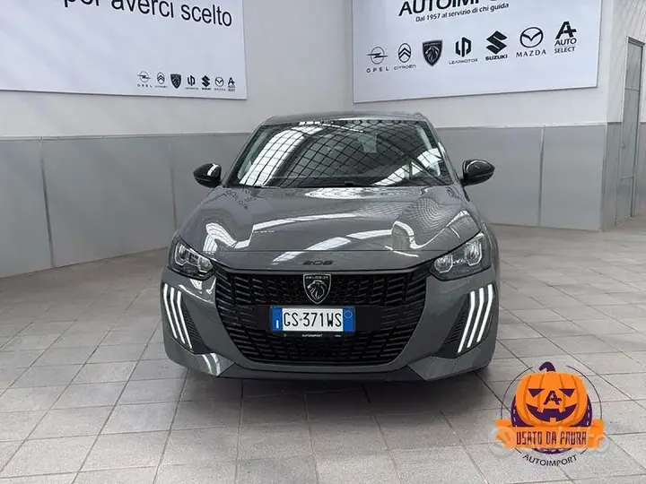Peugeot 208 2024 photo 2