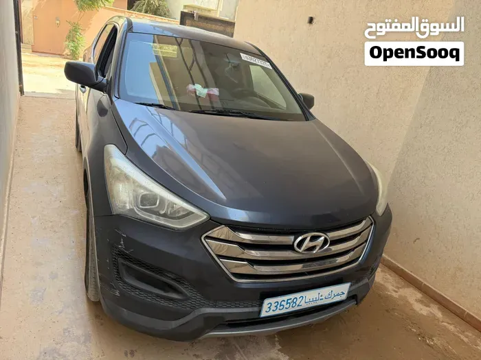 Hyundai Santa Fe 2014 photo 2
