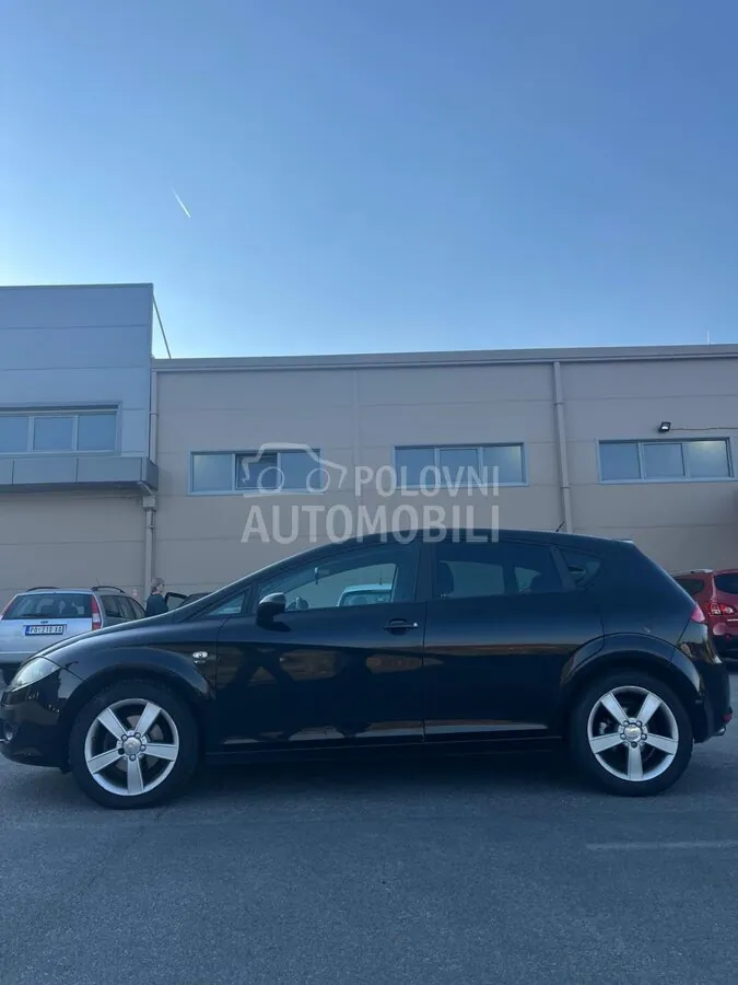 Seat Leon 2006 photo 2