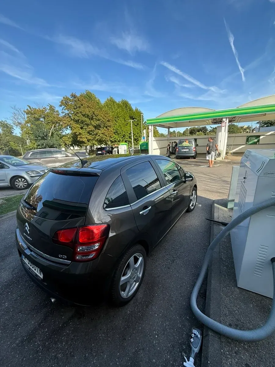 Citroen C3 2012 photo 3