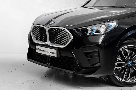 BMW Ix2 2025 photo 2
