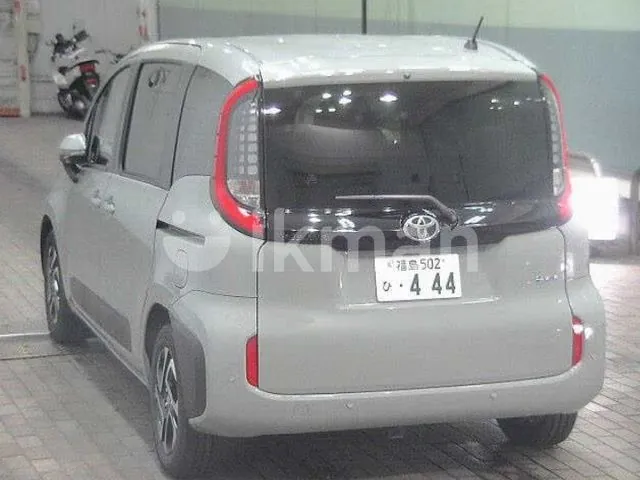 Toyota Sienta 2026 photo 3