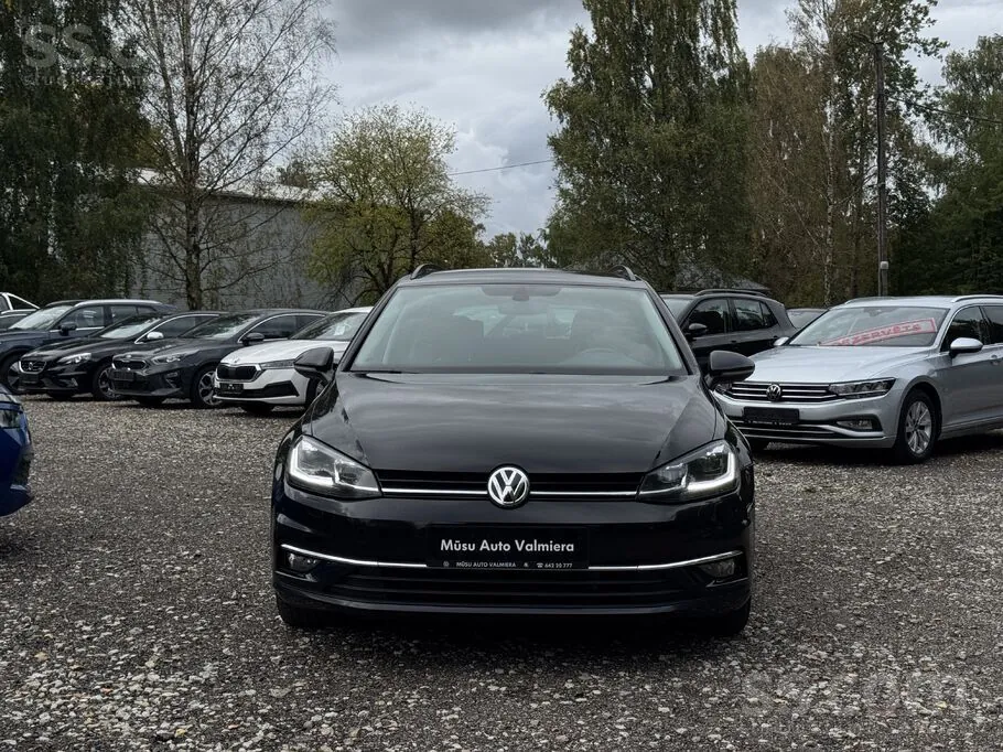 Volkswagen Golf 2020 photo 2