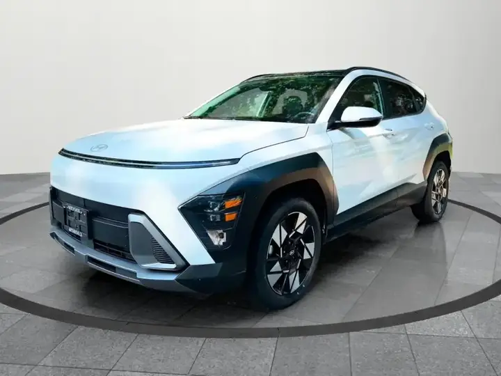 Hyundai Kona 2025 photo 2