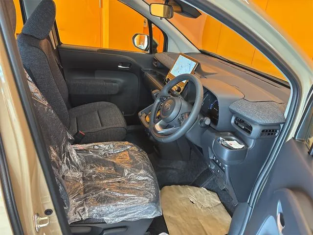 Toyota Sienta 2026 photo 5