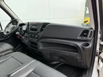 Iveco Daily 2017 photo 3