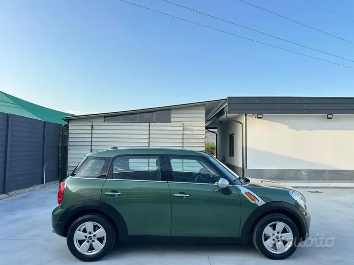 Mini Mini Countryman 2015 photo 4