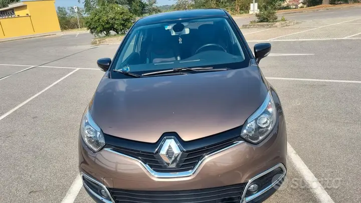 Renault Captur 2015 photo 2