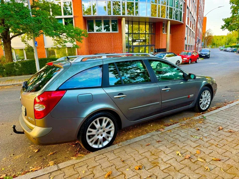 Renault Laguna