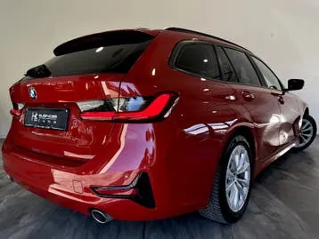 BMW 3 Series 2020 photo 2