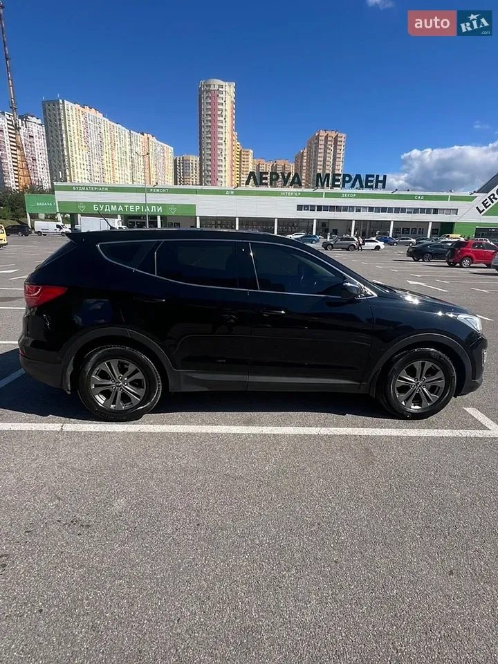 Hyundai Santa Fe 2013 photo 4