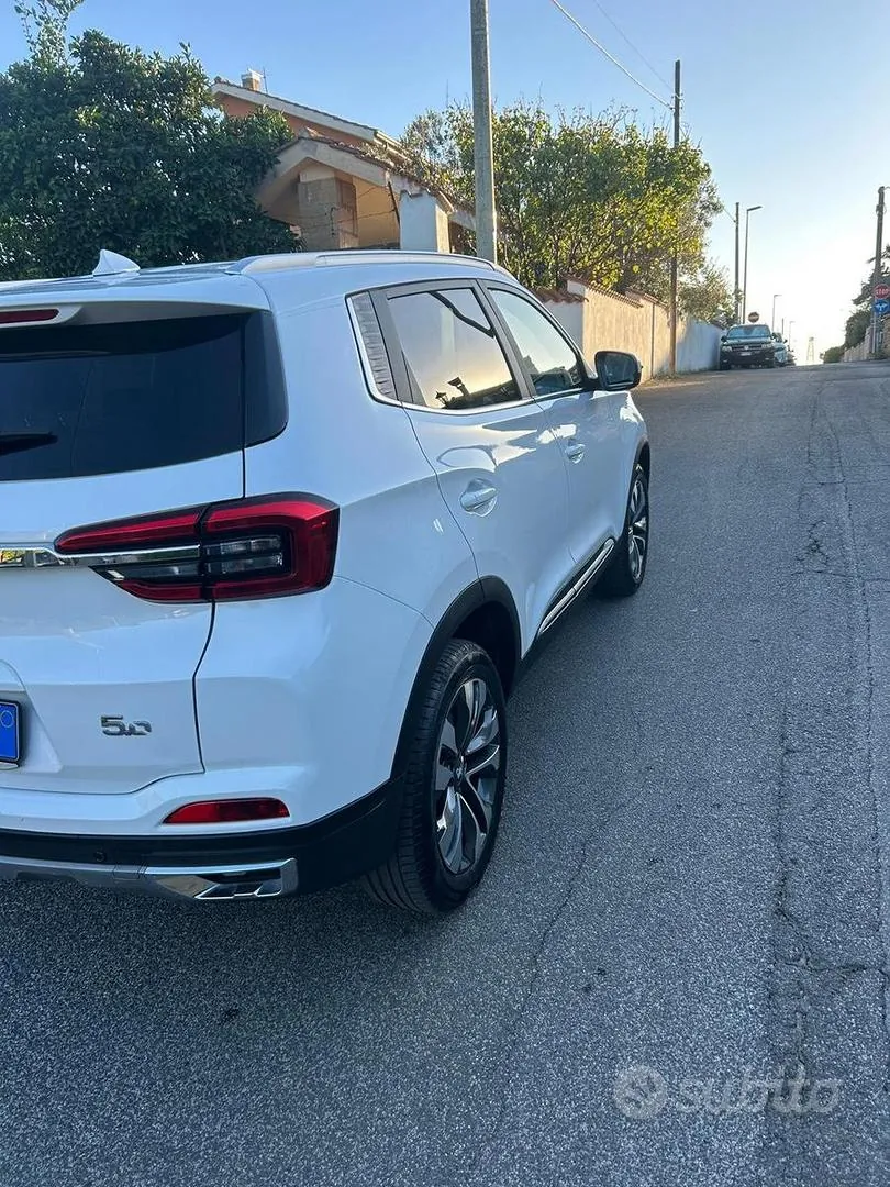 DR Automobiles Dr5