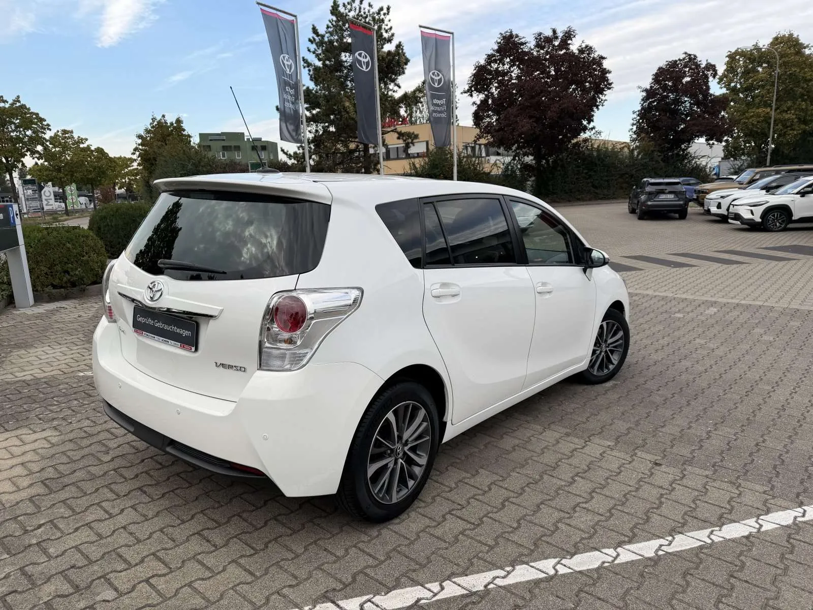 Toyota Verso Executive 7-Siter 2016 photo 5