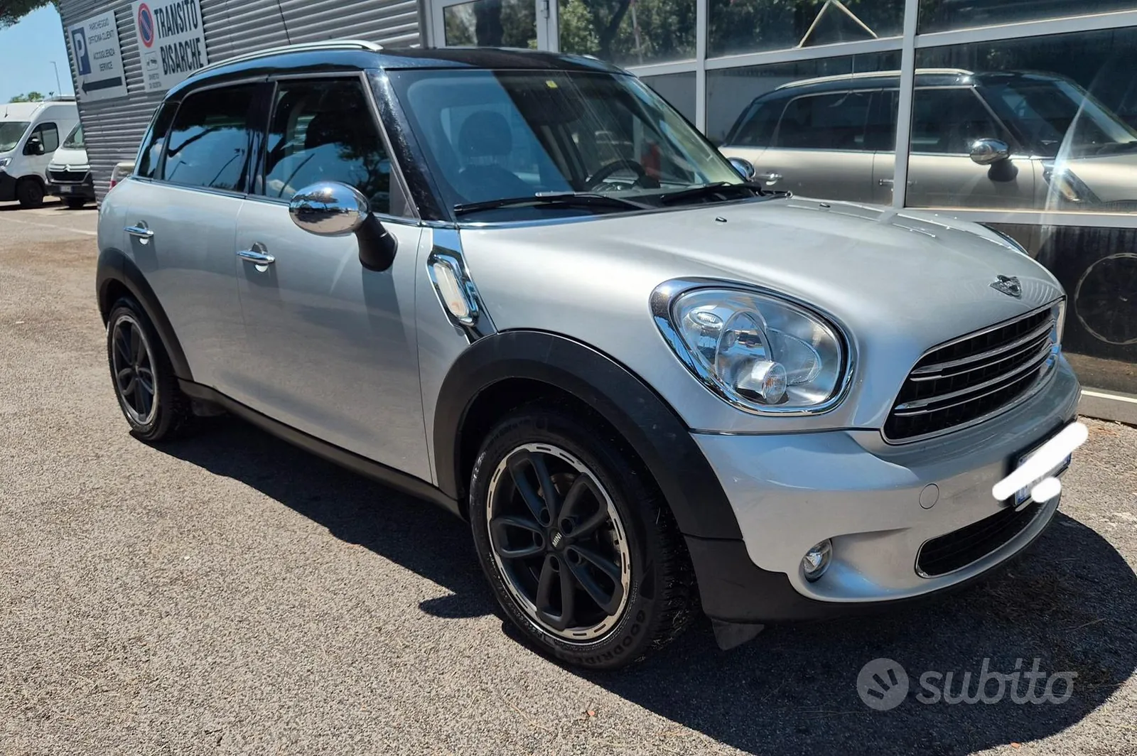 Mini Countryman 2016 photo 2