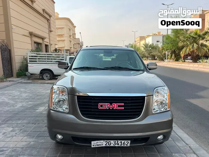 GMC Yukon 2012 photo 4