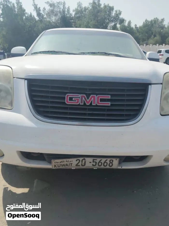 GMC Yukon 2012 photo 5