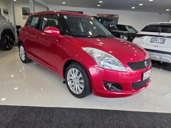 Suzuki Swift 2013 photo 2
