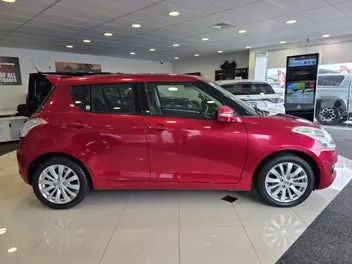 Suzuki Swift 2013 photo 4