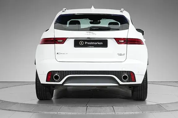 Jaguar E-Pace 2018 photo 3