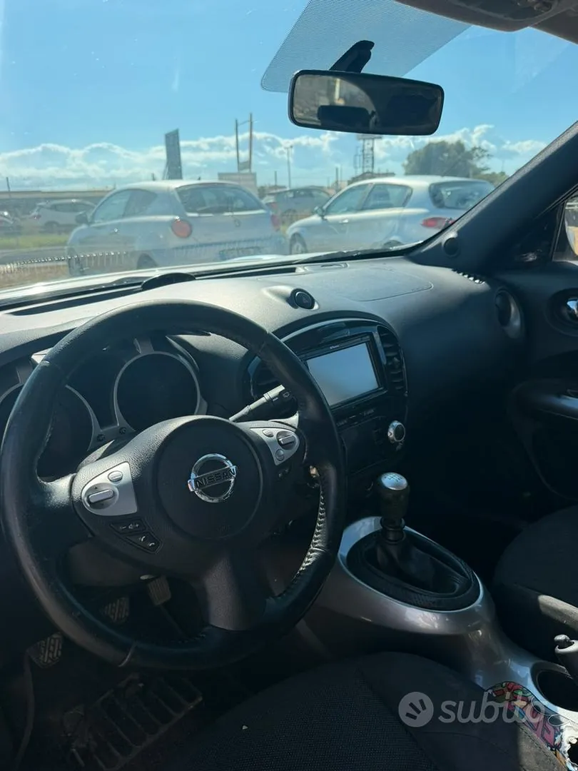 Nissan Juke 2011 photo 5