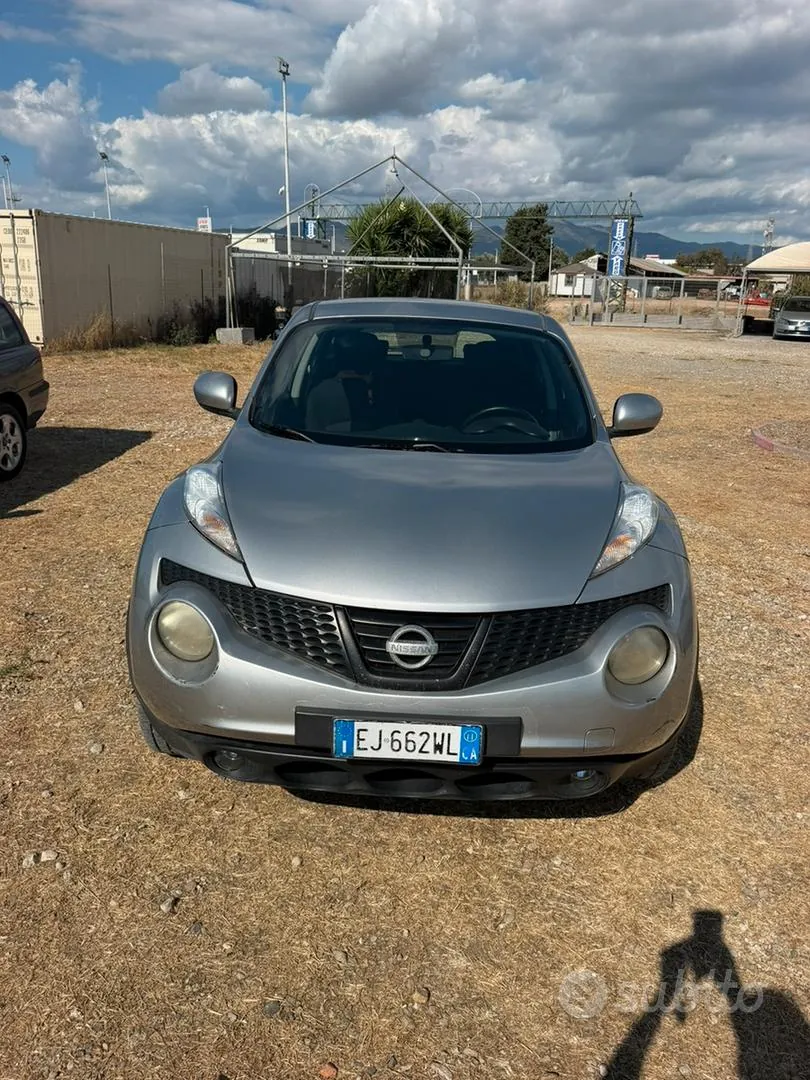 Nissan Juke 2011 photo 3