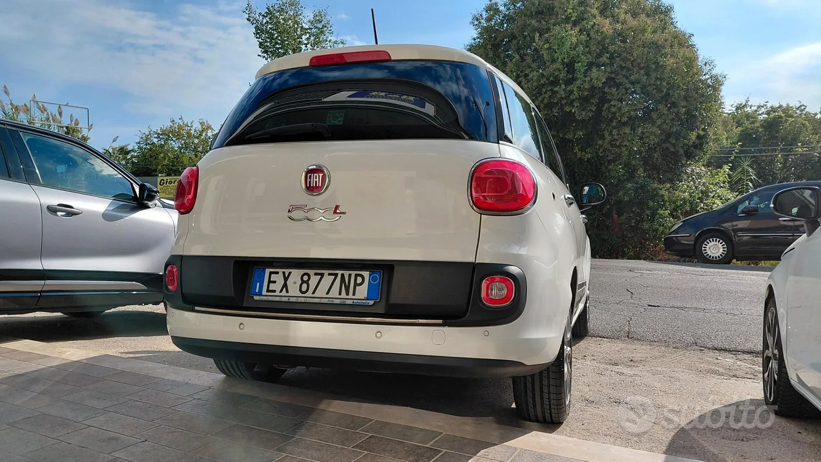 Fiat 500L 2015 photo 2
