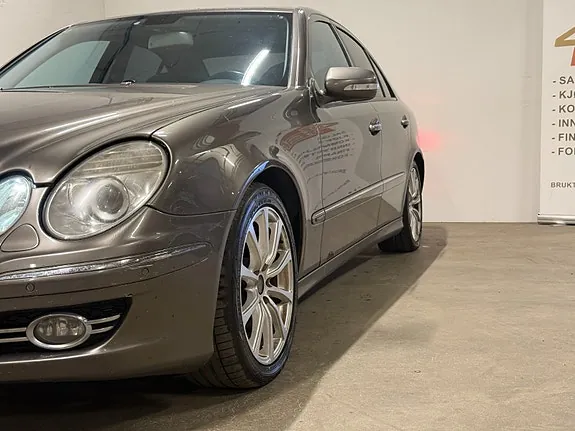 Mercedes-Benz E-Class 2007 photo 4