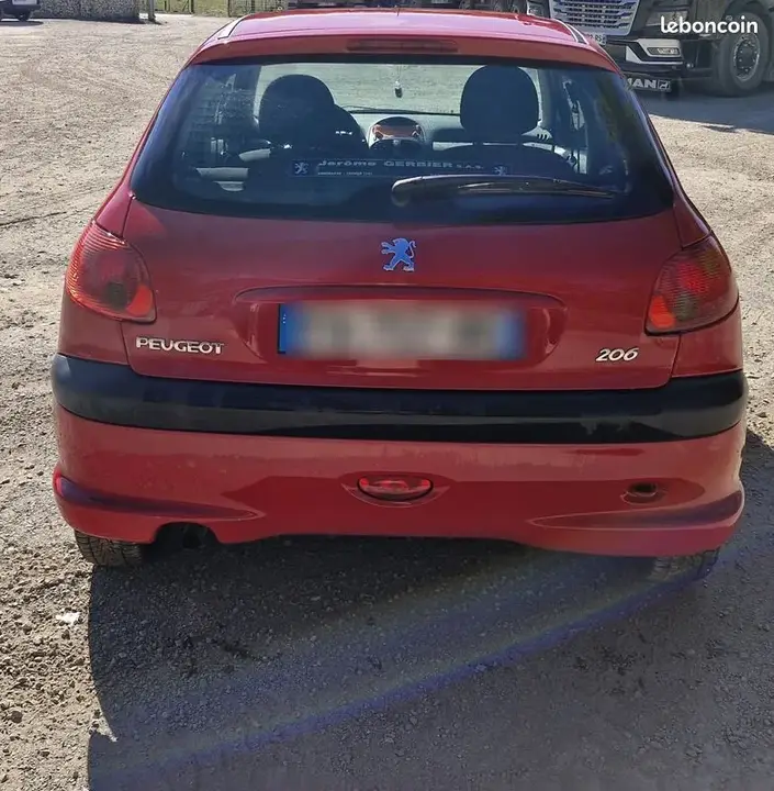 Peugeot 206 2004 photo 2