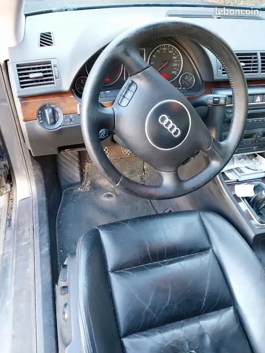 Audi A4 2002 photo 3