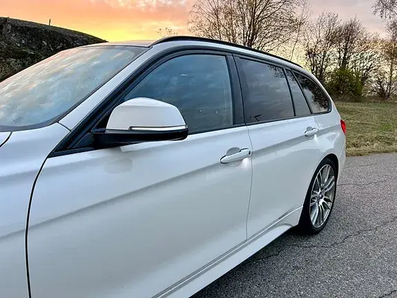 BMW 330D 2017 photo 4