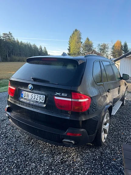BMW X5 2007 photo 2