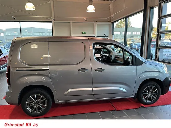 Citroen Berlingo 2022 photo 3